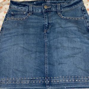 Ana size 4 jean skirt